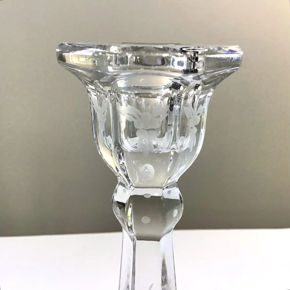 Vintage HEISEY Crystal Glass Candle Holder Elegant Etched Flowers & Leaves 7.75”